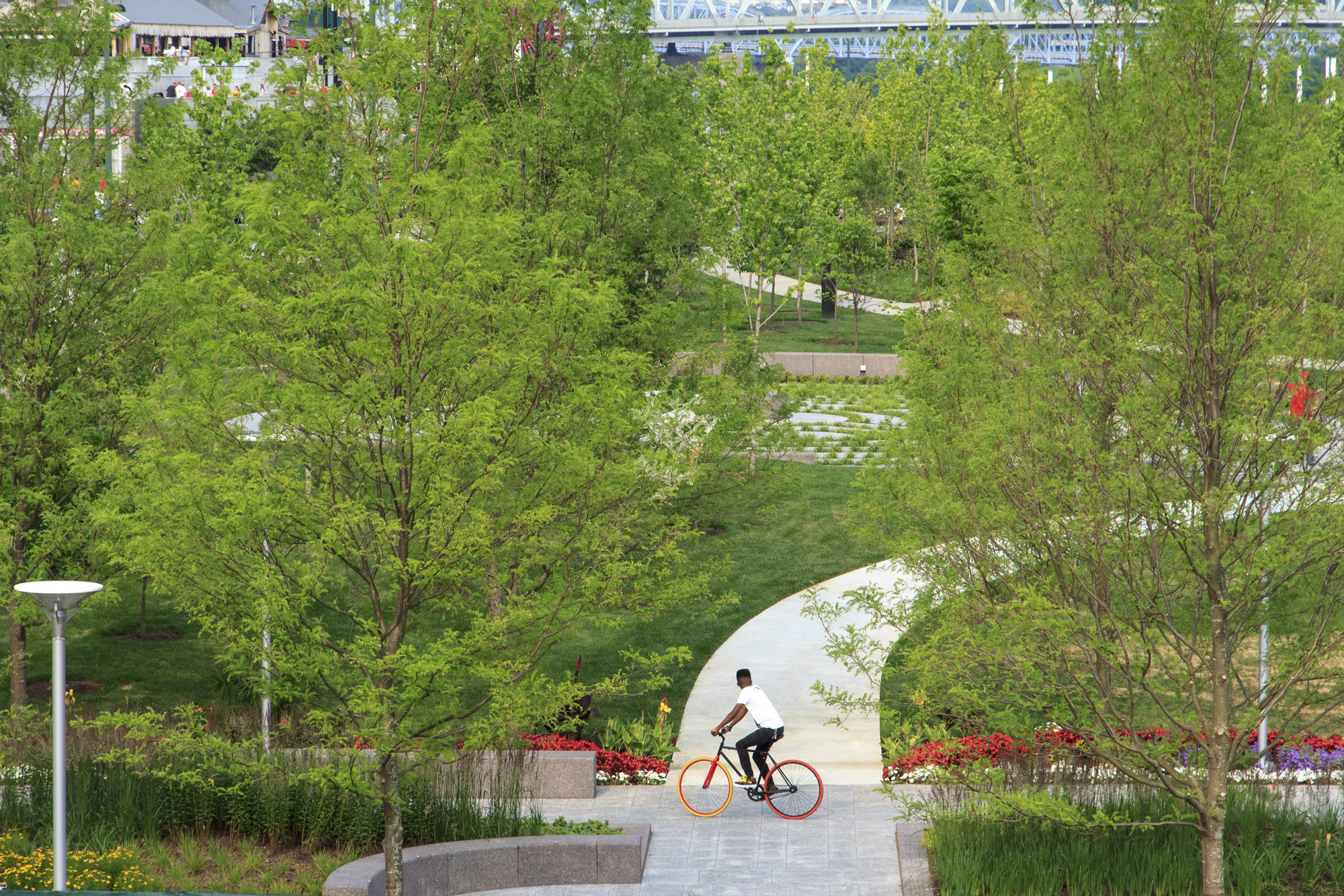 12_Smale Riverfront Park.jpg