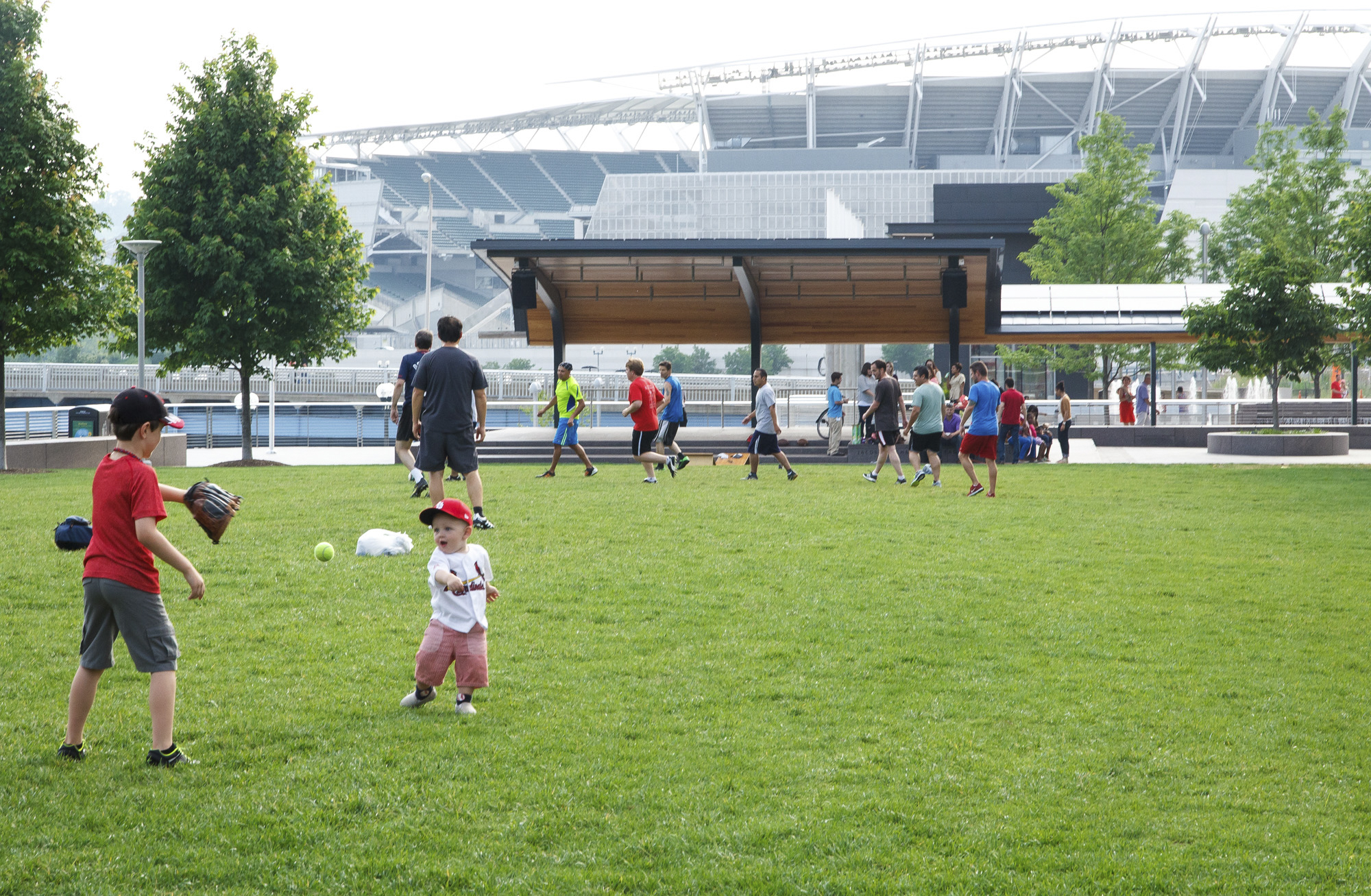 11_Smale Riverfront Park.jpg