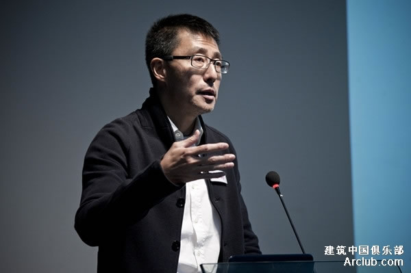 5ab50790f39f3.jpg