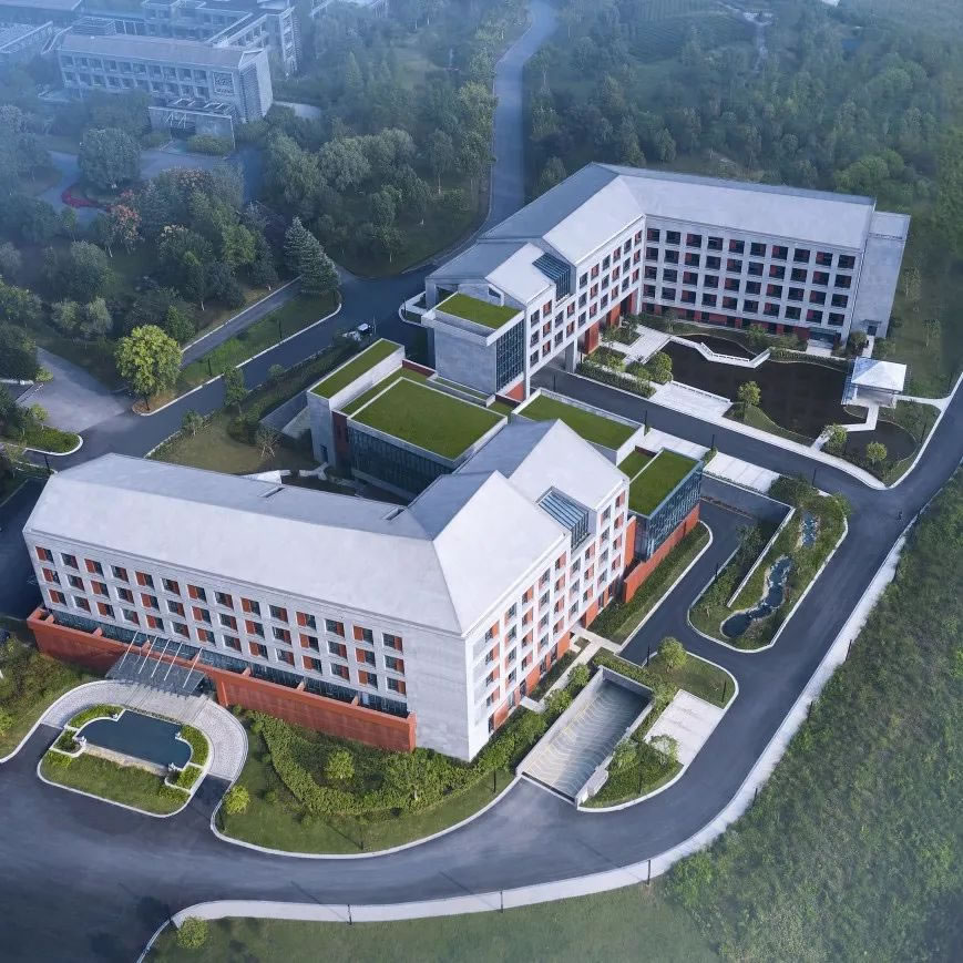 杭州科技职业技术学院国际文化交流中心 | UAD浙大设计 - 景观网
