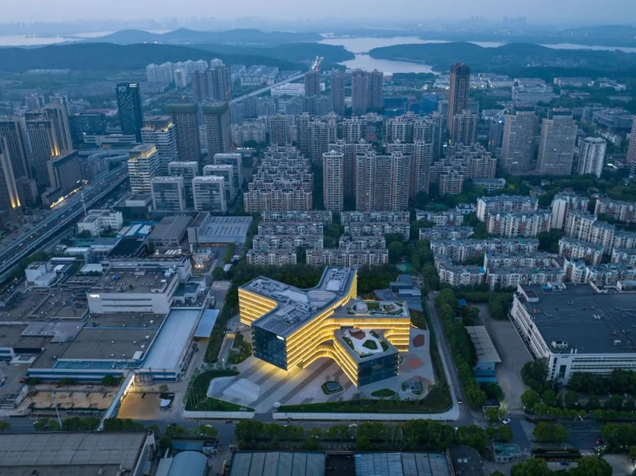 武汉长飞光纤产业大楼 | Gensler - Press 地产通讯社