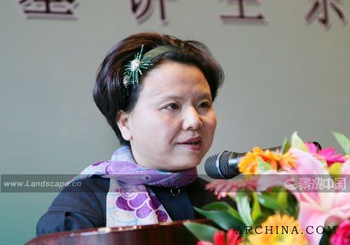 何巧女女士捐资2000万于北京大学建筑与景观设计学院设立“东方园林生态城市讲席教授基金” - 新闻中心 - 中国花卉网