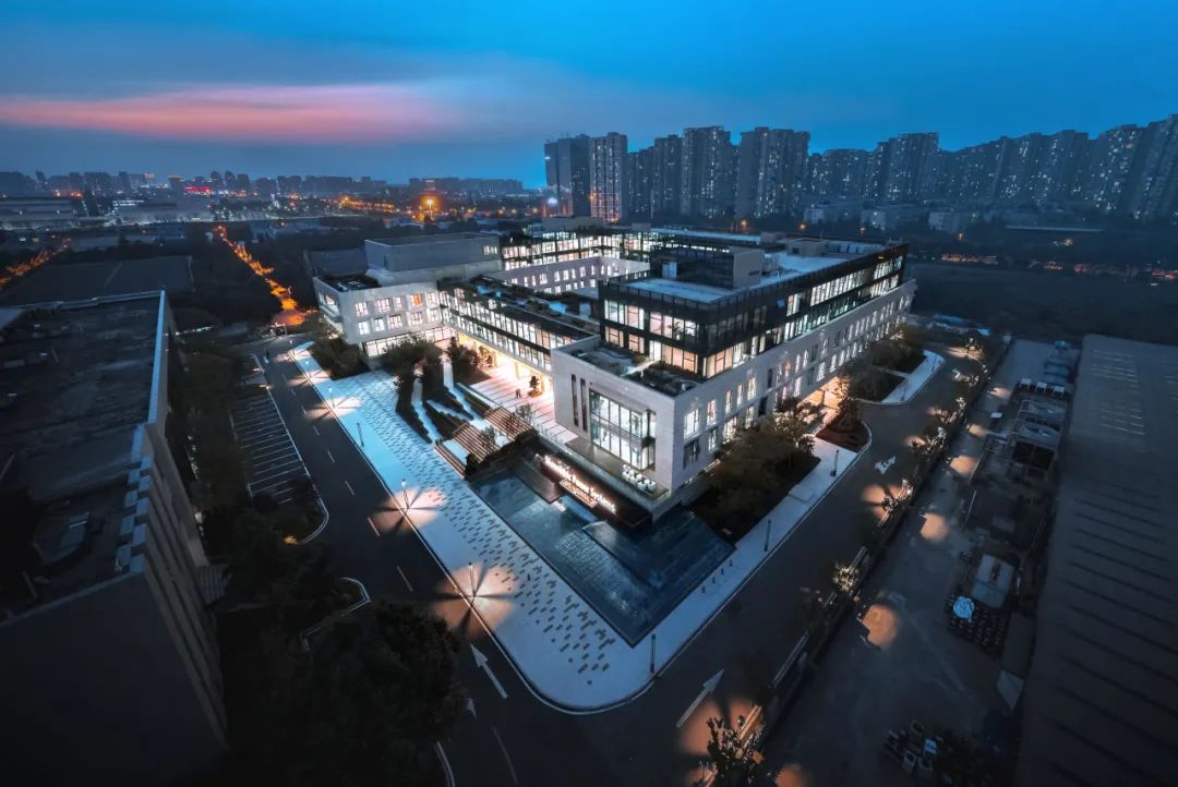 成都芯源系统有限公司三期生产大楼 | 四川省建筑设计研究院有限公司 ARCHINA 项目