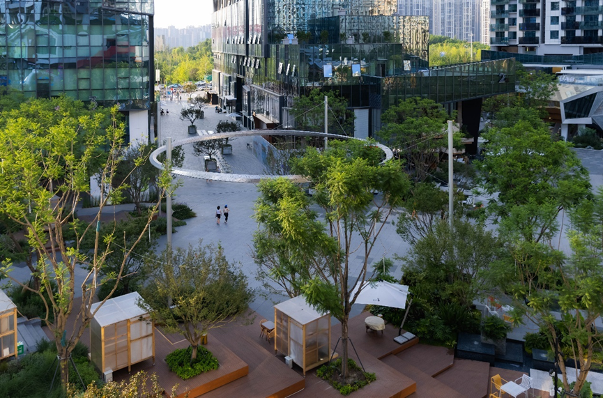 成都万华 · 麓坊中心B馆 · 麓坊街景观设计丨致澜景观 ARCHINA 项目
