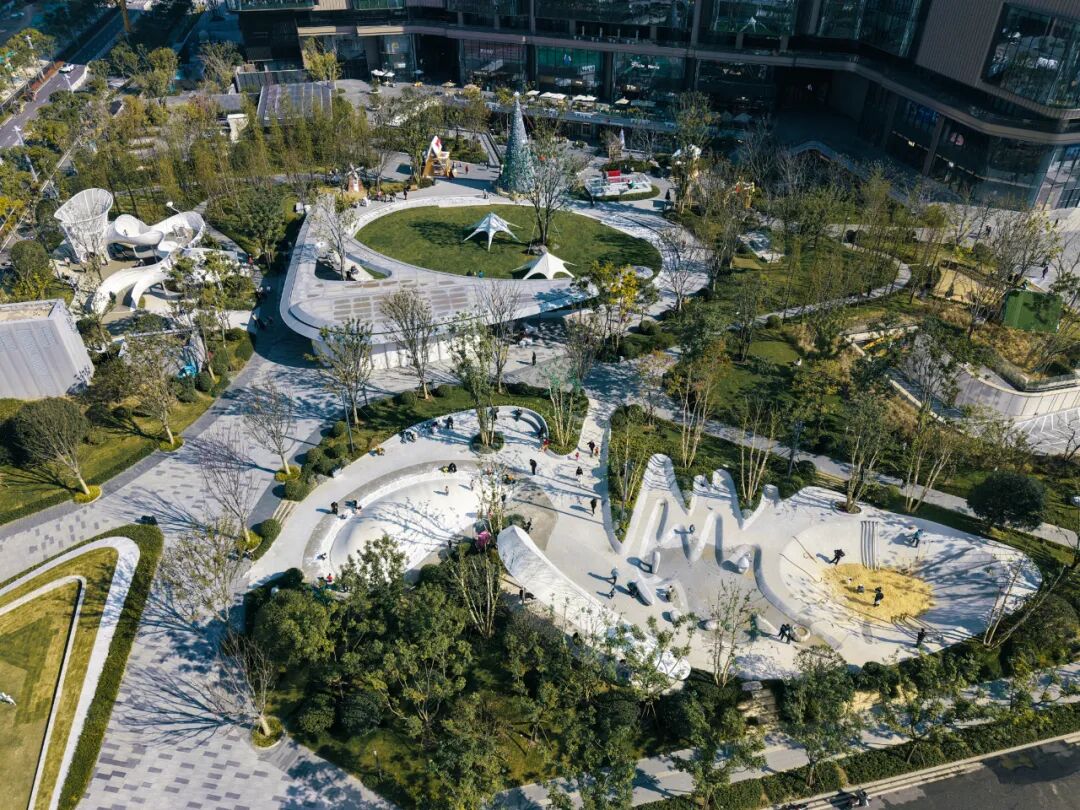 武汉龙湖滨江天街 | 派澜设计 ARCHINA 项目