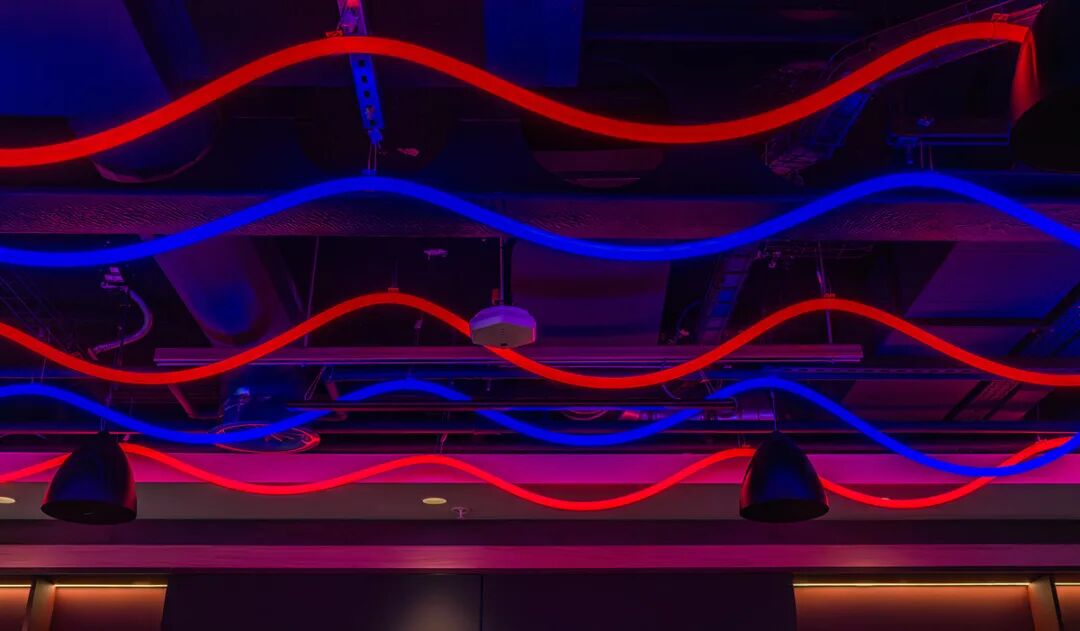移动网络Virgin Media O2混合办公设计 | SpaceInvader ARCHINA 项目