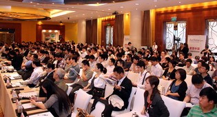 ����ҵ�����볬Խ��2011�й�����ʦӦ��֮���Ϻ���̳