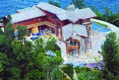 李泽楷的港岛大浪湾道12号(超级木屋)