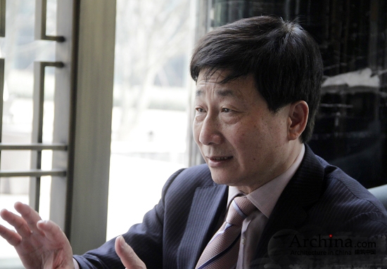 全国人大代表,华峰集团董事局主席 尤小平